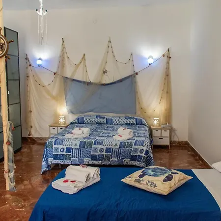 Apartment Marierose House *