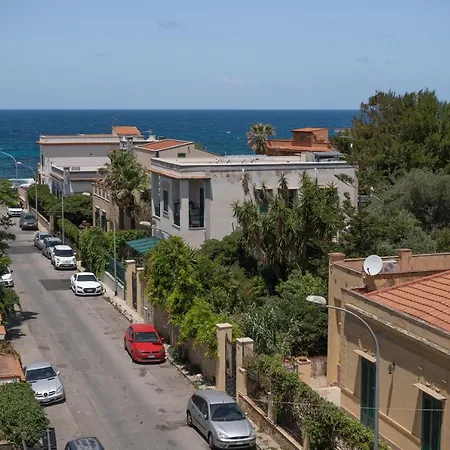 Marierose House Appartement Sferracavallo